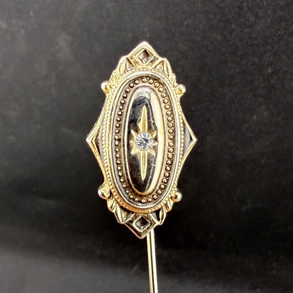 Vintage Avon Stick Pin Kensington Gold Tone